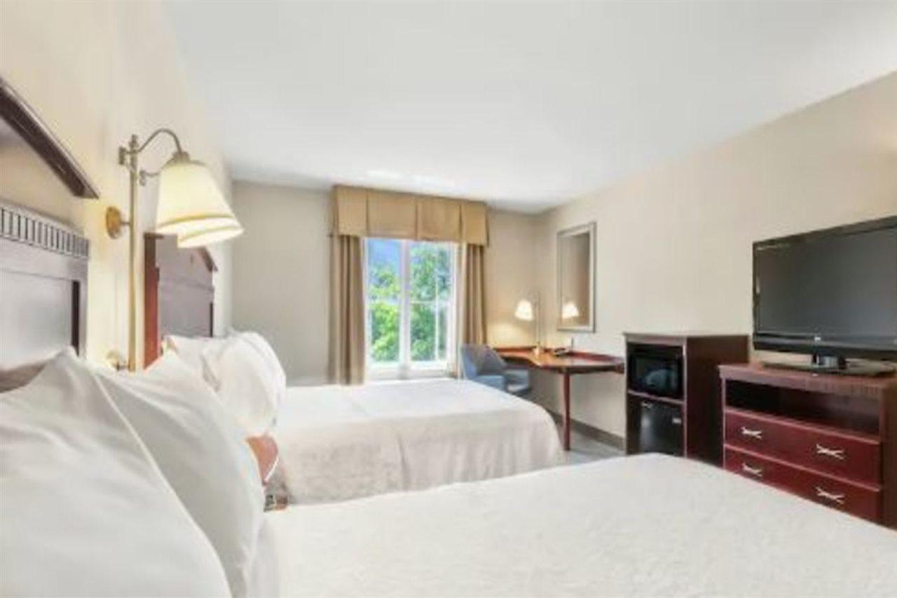 Hampton Inn Nashua Exterior foto